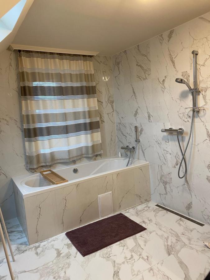 Annarosa Apartman Balatonszarszo Zewnętrze zdjęcie